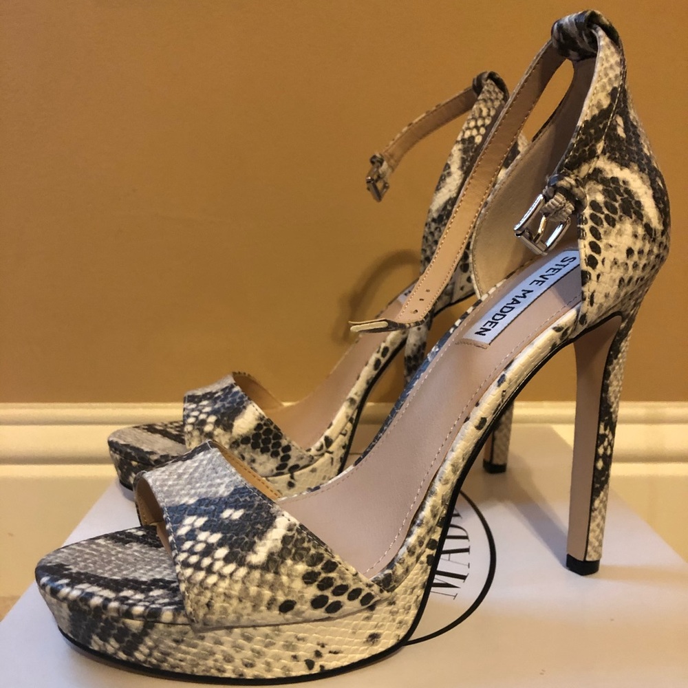 Steve Madden snakeskin heels